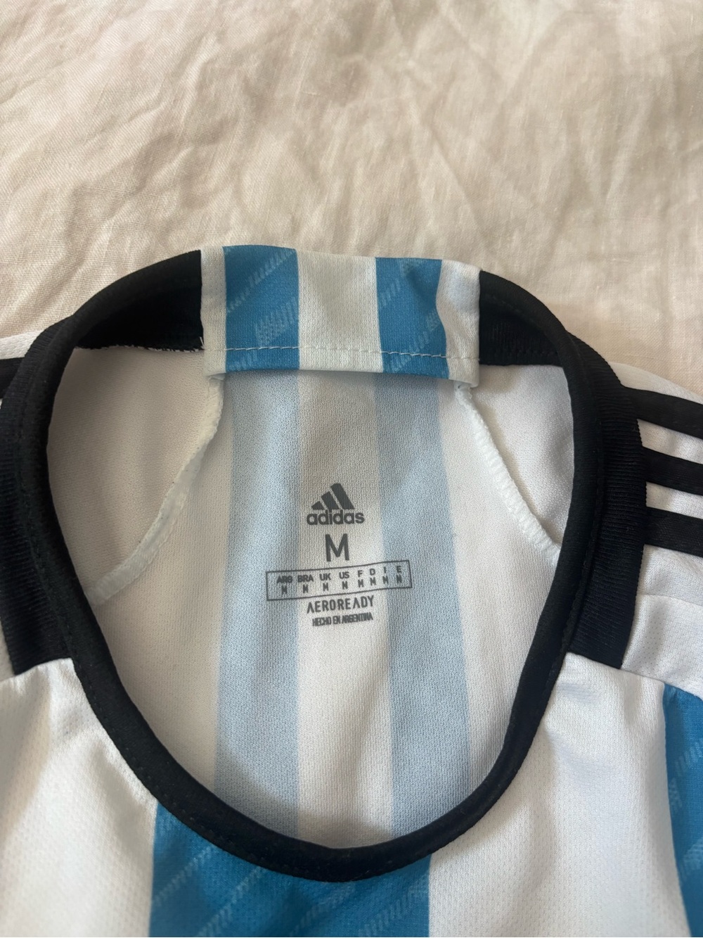 Adidas Argentina Messi World Cup Jersey - White & Sky Blue (Number 10) - Picture 2 of 3